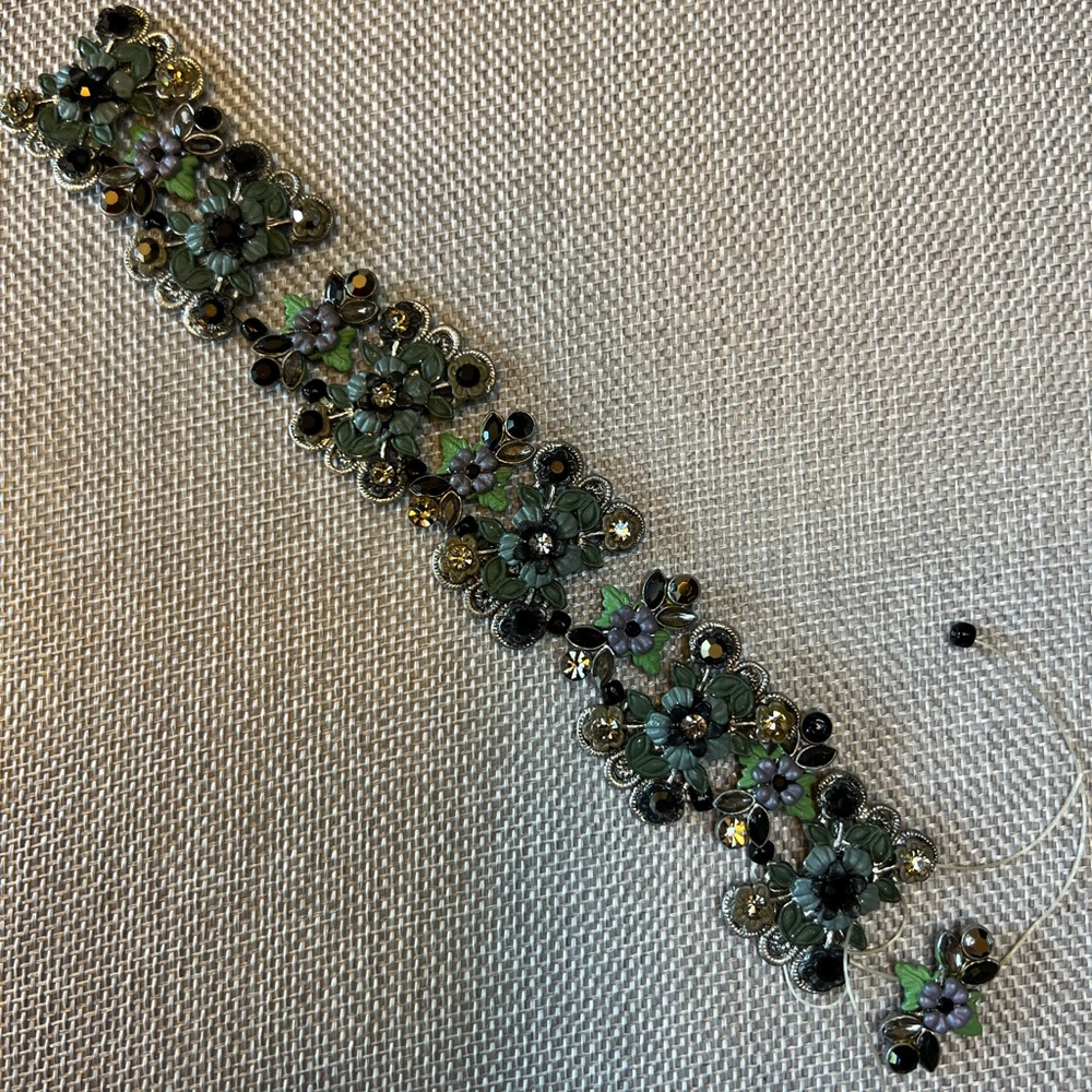 Coldwater Creek beautifully detailed stretch bracelet. New but needs repair.
